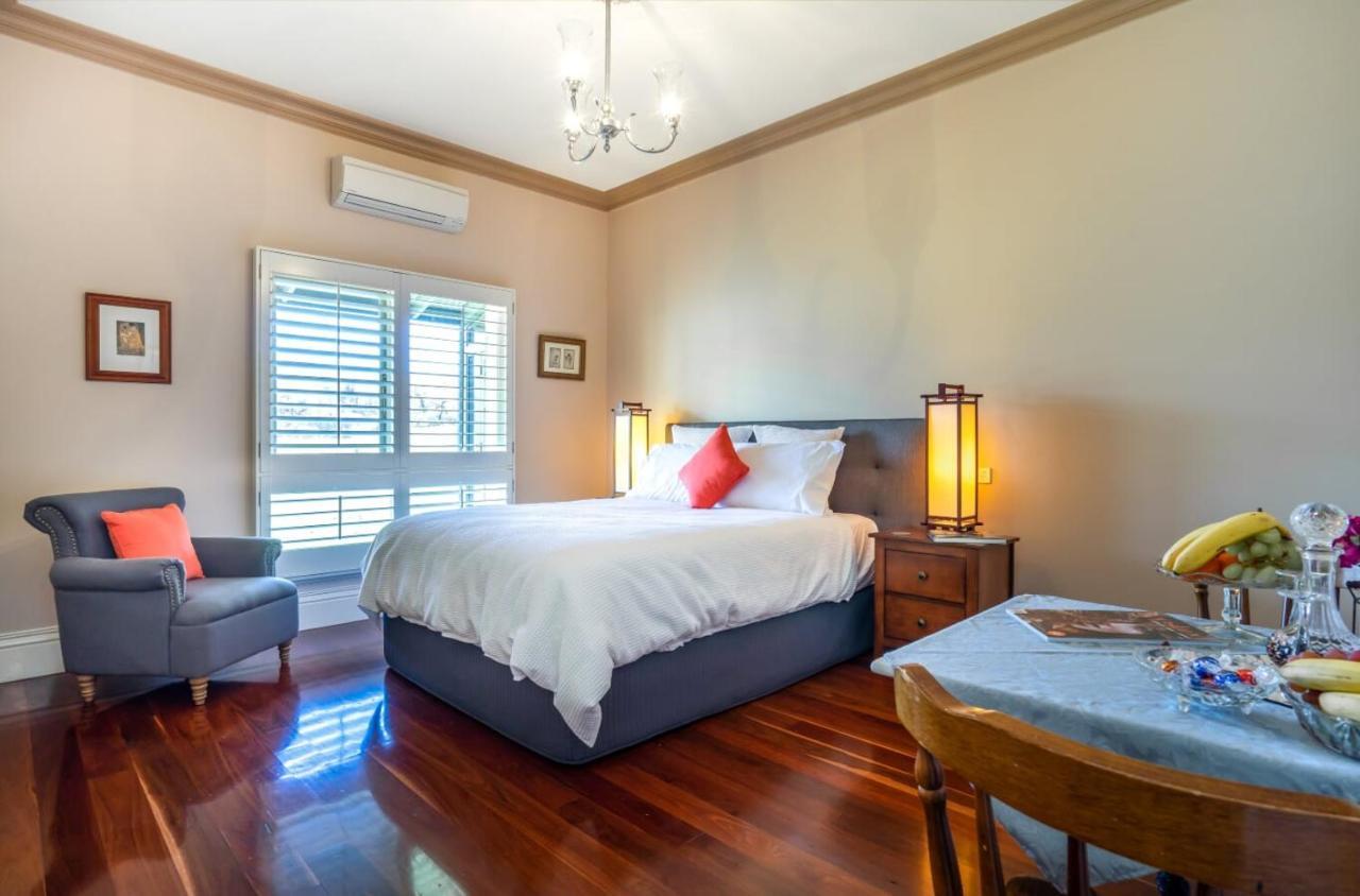 ทัลลาวอร์ร่า บี&บี Bed & Breakfast Tonimbuc ภายนอก รูปภาพ